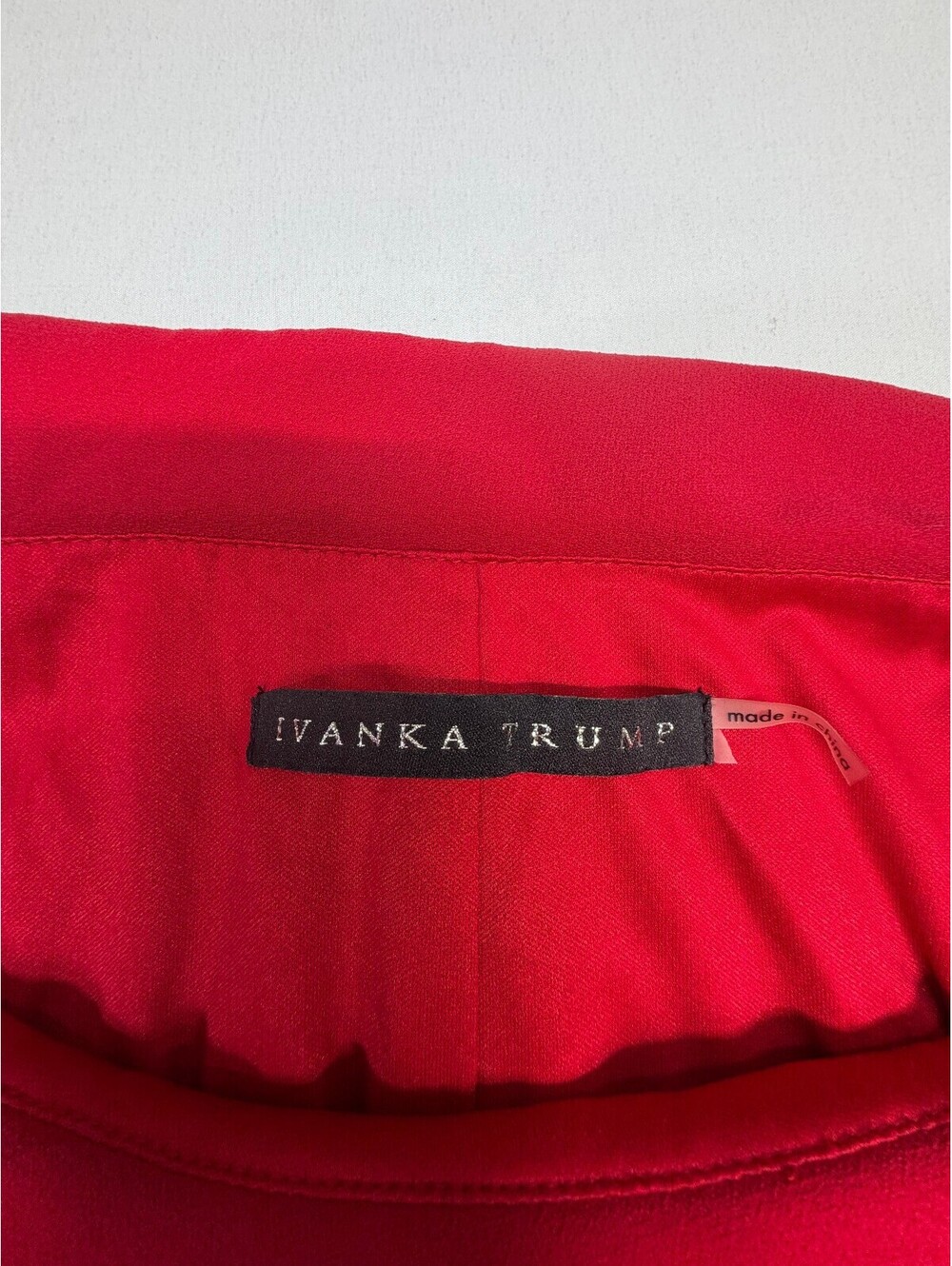 Ivanka Trump Women's Sheath Dress Sleeveless Size Red - Picture 3 of 15